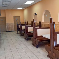 El Primo - New location three doors down.