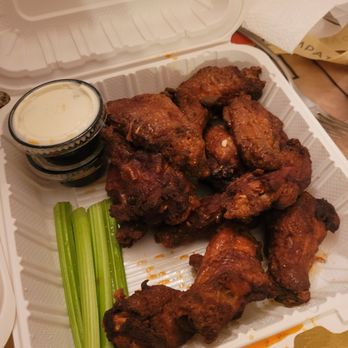 Primo Pasta Kitchen - Buffalo wings with some of the all-time best bleu cheese - Italian Near Me - Pasadena, Maryland Primo Pasta Kitchen - Buffalo wings with some of the all-time best bleu cheese - Italian Near Me - Pasadena, Maryland