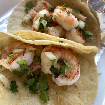 Dulce Vida Mexican Restaurant - 3 Shrimp Tacos - New Mexican Cuisine Near Me - Miami Beach, Florida Dulce Vida Mexican Restaurant - 3 Shrimp Tacos - New Mexican Cuisine Near Me - Miami Beach, Florida