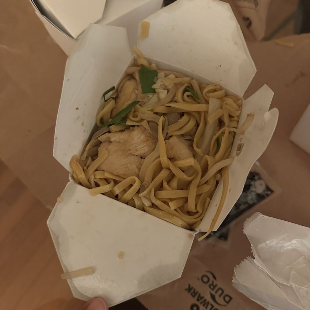 Three Happiness Restaurant - Chicken Three Happiness Lo Mein - Chinese Near Me - Grand Rapids, Michigan Three Happiness Restaurant - Chicken Three Happiness Lo Mein - Chinese Near Me - Grand Rapids, Michigan