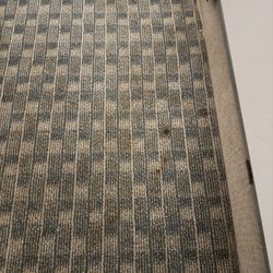 Pear Tree Inn St. Louis Near Union Station - Blood on the carpet