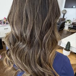 MVM Salon