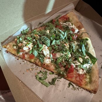 Garage Pizza - Garlic Margherita Slice - Pizza Near Me - Los Angeles, California