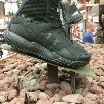 Bass Pro Shops - Outdoor Gear Near Me - Dania, Florida