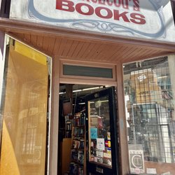 MacLeod's Books - Got some wonderfully nifty souvenier books here! Very knowledgeable eclectic staff & owner!! Highly recommend!.