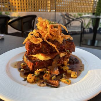 Entourage - meatloaf - American Near Me - Downers Grove, Illinois