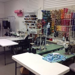 Vic's Alterations - Eagan - Clean shop