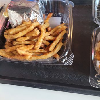 Hot Chicken Mama - Yummy fries - Chicken Shop Near Me - Blue Point, New York