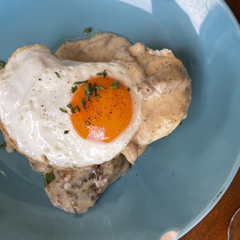 MeeMa’s - Briskets and gravy - Breakfast & Brunch Near Me - Long Beach, California MeeMa’s - Briskets and gravy - Breakfast & Brunch Near Me - Long Beach, California