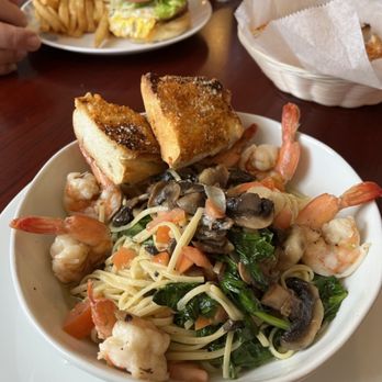 Three Bridges Cafe - House Pasta - Diners Near Me - Three Bridges, New Jersey Three Bridges Cafe - House Pasta - Diners Near Me - Three Bridges, New Jersey