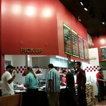 Fuddruckers - Dinning area - American Near Me - Doral, Florida Fuddruckers - Dinning area - American Near Me - Doral, Florida