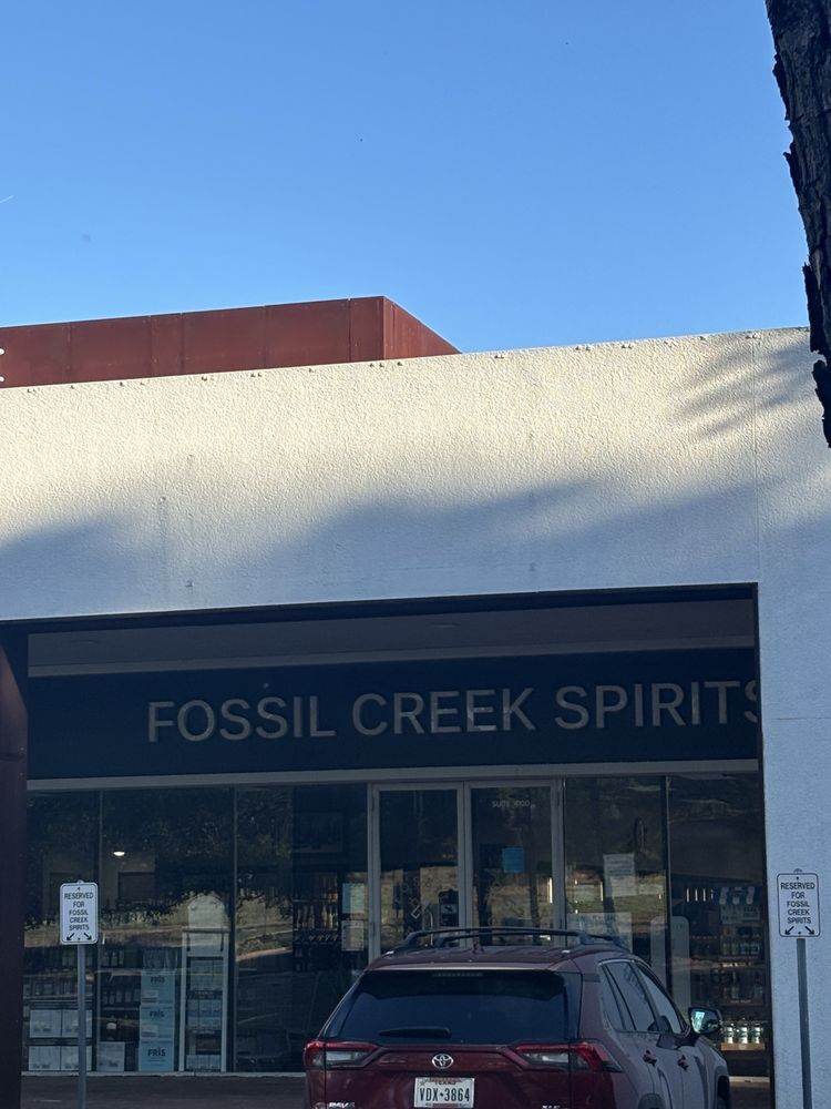 Fossil Creek Liquor Logo
