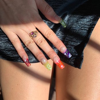 Sun Nails and Spa - Nail Salons Near Me - Northridge, California