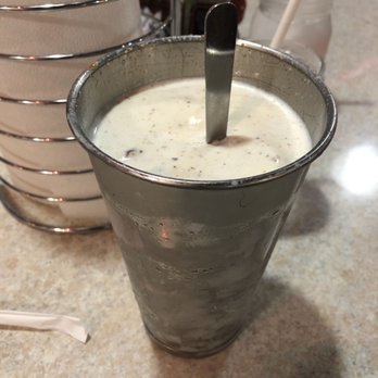 Cheeburger Cheeburger - Reese's peanut butter cup milkshake - Burgers Near Me - Sanibel Island, Florida Cheeburger Cheeburger - Reese's peanut butter cup milkshake - Burgers Near Me - Sanibel Island, Florida