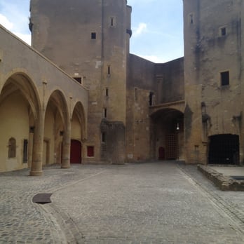 Porte des Allemands - Landmarks & Historical Buildings Near Me