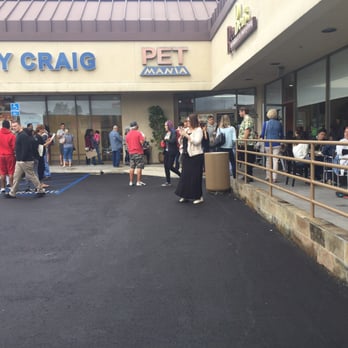 Bea Bea's - Crazy wait - Coffee & Tea Near Me - Burbank, California Bea Bea's - Crazy wait - Coffee & Tea Near Me - Burbank, California