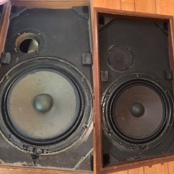 Halford Loudspeakers - My 1970s Sansui Speakers -Before & After Repair - Electronics Repair Near Me - Memphis, Tennessee