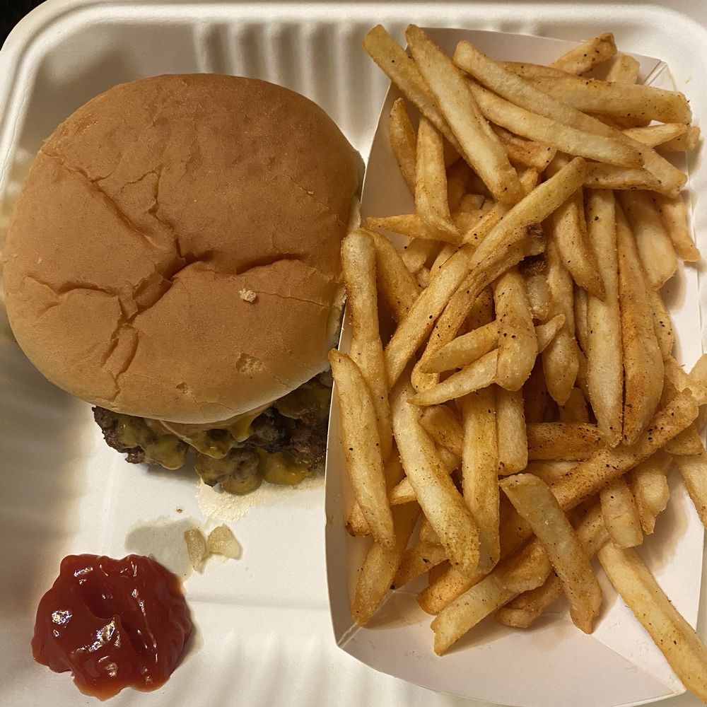 Curbgrill - Breakfast & Brunch Near Me - Montrose , California Curbgrill - Breakfast & Brunch Near Me - Montrose , California