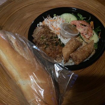 Soleil De Saigon - BBQ Pork Banh Mi - Vietnamese Near Me - Montreal, Quebec Soleil De Saigon - BBQ Pork Banh Mi - Vietnamese Near Me - Montreal, Quebec