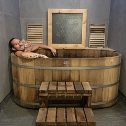 The ice tub for the fire and ice room. Love!!!
