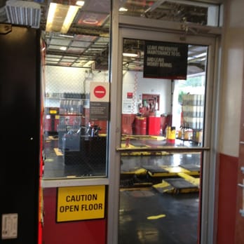 Jiffy Lube - shot from the waiting room into the garage - Auto Repair Near Me - Chicago, Illinois Jiffy Lube - shot from the waiting room into the garage - Auto Repair Near Me - Chicago, Illinois