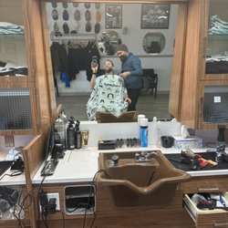Jerry's Barber Shop - Best barber shop in town! Ask for Vicky!
