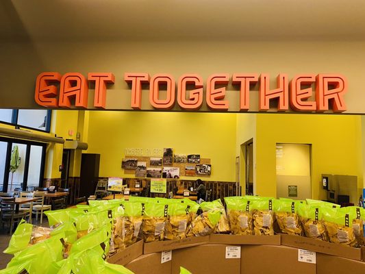 New Seasons Market - Nyberg Rivers by null