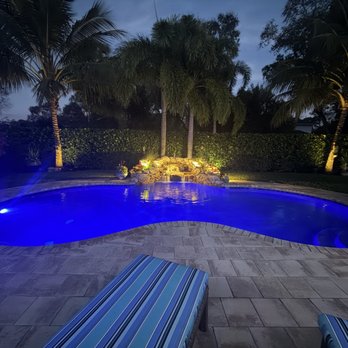 Florida Falls Waterfalls & Stonework - Night view - Pool & Hot Tub Service Near Me - Fort Pierce, Florida Florida Falls Waterfalls & Stonework - Night view - Pool & Hot Tub Service Near Me - Fort Pierce, Florida
