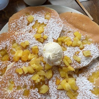 Eggs 'n Things - Waikiki Beach Eggspress - Pineapple pancakes and loco moco - Breakfast & Brunch Near Me - Honolulu, Hawaii Eggs 'n Things - Waikiki Beach Eggspress - Pineapple pancakes and loco moco - Breakfast & Brunch Near Me - Honolulu, Hawaii