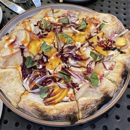 White Peach Pizza