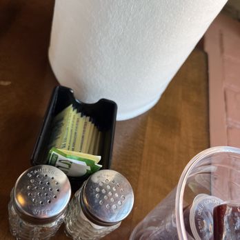 Two Cracked Eggs Cafe - Breakfast & Brunch Near Me - Savannah, Georgia