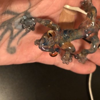DistINKtive Arts Studio - Borosilicate lizard kevin made - Piercing Near Me - Brantford, Ontario DistINKtive Arts Studio - Borosilicate lizard kevin made - Piercing Near Me - Brantford, Ontario