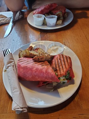 Common Loaf Bake Shop by null