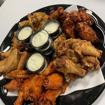 VLounge - Wing Platter - Food Trucks Near Me - Meridian, Mississippi VLounge - Wing Platter - Food Trucks Near Me - Meridian, Mississippi