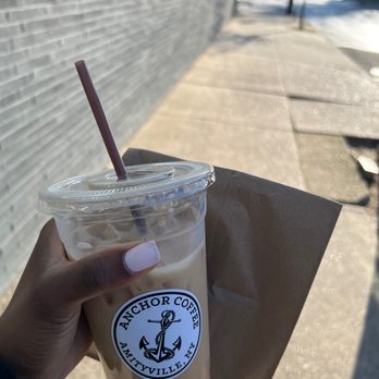 Anchor Coffee - Iced latte with oatmilk, vanilla, and hazelnut - Coffee & Tea Near Me - Amityville, New York Anchor Coffee - Iced latte with oatmilk, vanilla, and hazelnut - Coffee & Tea Near Me - Amityville, New York