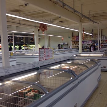 Vinh-Loi Asien Supermarkt - Frozen section area - International Grocery Near Me - Hamburg, HH