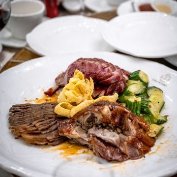 Casa Victoria - BBQ Meat Platter - Chinese Near Me - Markham, Ontario Casa Victoria - BBQ Meat Platter - Chinese Near Me - Markham, Ontario
