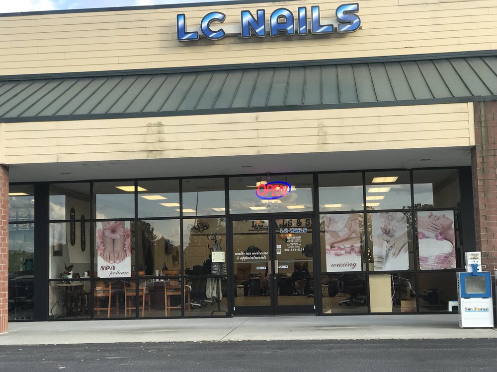 BRIDGETON COMMONS Updated June 2024 135 Bridge Town Blvd, New Bern, North Carolina Phone