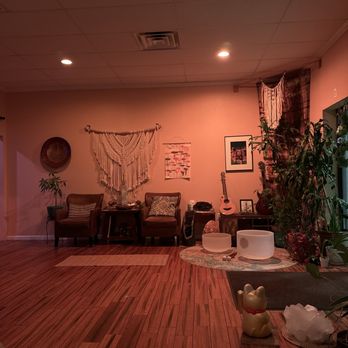 Float SNJ - Amazing waiting room - Float Spa Near Me - Marlton, New Jersey