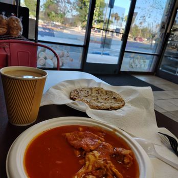 El Encanto Bakery - Bakeries Near Me - Perris, California