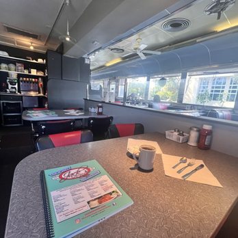 Jack's Hollywood Diner - Ideal location on the way to Ft Lauderdale airport - Diners Near Me - Hollywood, Florida Jack's Hollywood Diner - Ideal location on the way to Ft Lauderdale airport - Diners Near Me - Hollywood, Florida