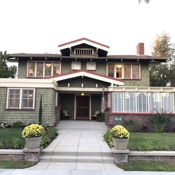 Glass Action Cleaning - A beautiful craftsman home cleaned inside and out before being listed for sale. - Window Washing Near Me Glass Action Cleaning - A beautiful craftsman home cleaned inside and out before being listed for sale. - Window Washing Near Me