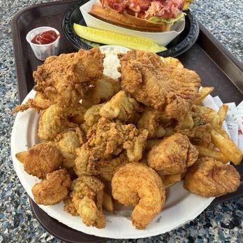 Tony's Clam Shop - Seafood Plate should be bigger but the fry and flavor were above and beyond. - Seafood Near Me - Quincy, Massachusetts Tony's Clam Shop - Seafood Plate should be bigger but the fry and flavor were above and beyond. - Seafood Near Me - Quincy, Massachusetts
