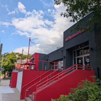 All'Antico Vinaio - Entrance - Sandwiches Near Me - Nashville, Tennessee All'Antico Vinaio - Entrance - Sandwiches Near Me - Nashville, Tennessee