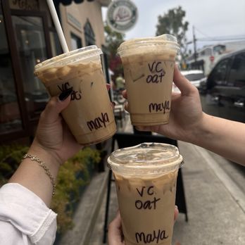 Alta Coffee - Vanilla iced chais w/ oat milk - Coffee & Tea Near Me - Newport Beach, California