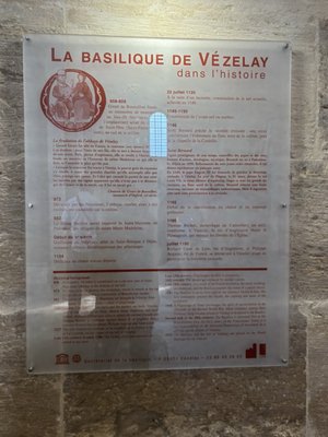 Basilique de Vézelay by null