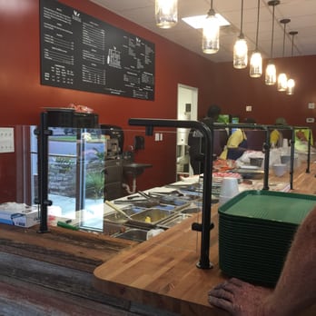 Earley's Kitchen - The line... - Southern Near Me - Tallahassee, Florida Earley's Kitchen - The line... - Southern Near Me - Tallahassee, Florida