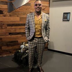 GQ FASHIONS - 2 piece suit