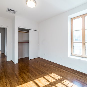 Property Link Management - 145 Mulberry (bedroom) - Property Management Near Me - New York, New York Property Link Management - 145 Mulberry (bedroom) - Property Management Near Me - New York, New York