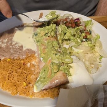 El Puente Mexican Restaurant - Chicken chimichanga - Mexican Near Me - Nixa, Missouri El Puente Mexican Restaurant - Chicken chimichanga - Mexican Near Me - Nixa, Missouri